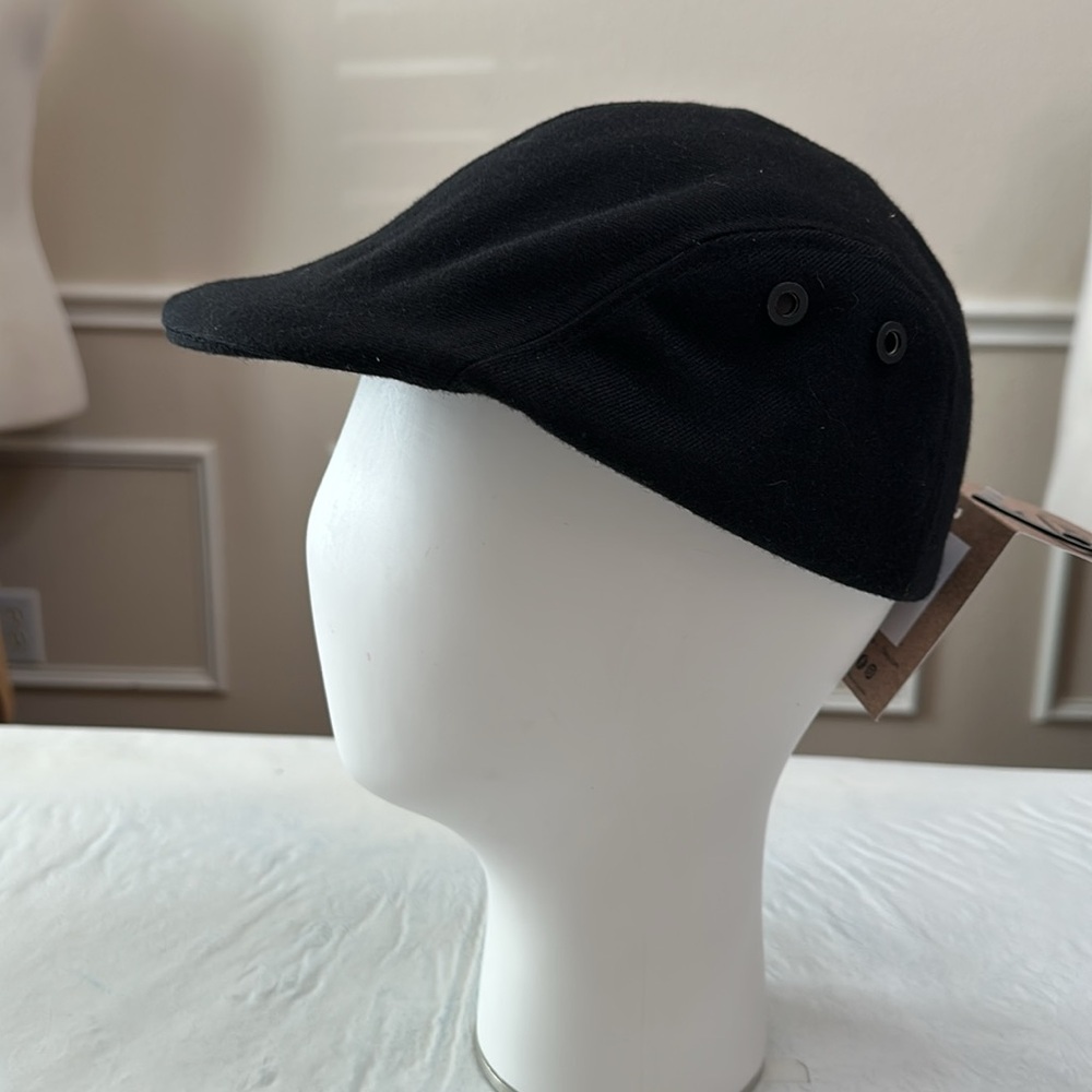 Tilley TAM WINTER HAT- Black